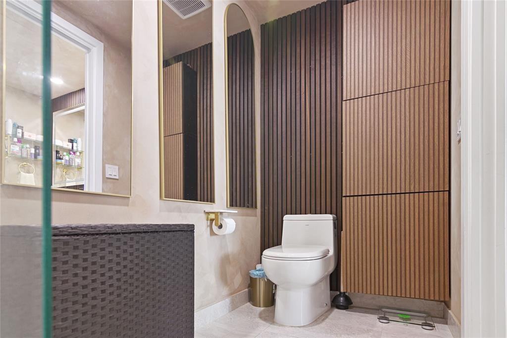 488 Ne 18th St #488-3503 - Photo 3 of 12