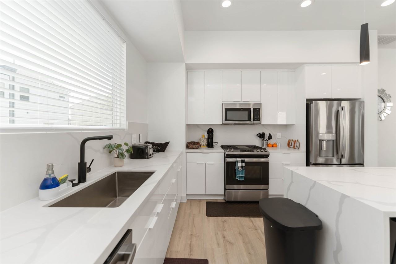 3410 Baer St #3410C - Photo 4 of 26