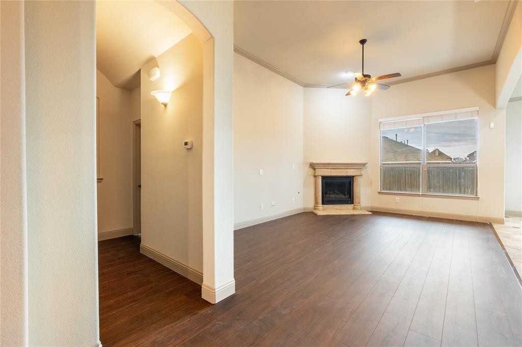 917 Lake Meadow Ln #917 - Photo 5 of 25