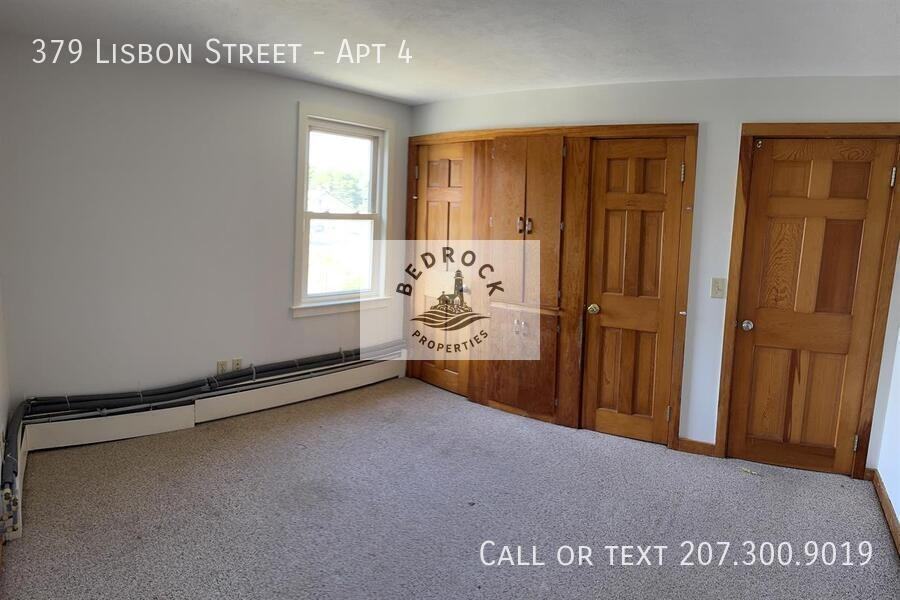 379 Lisbon St #4 - Photo 7 of 13