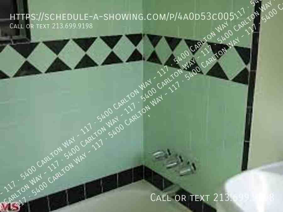 Hollywood Carlton Apartment, LLC - Photo 3 of 5