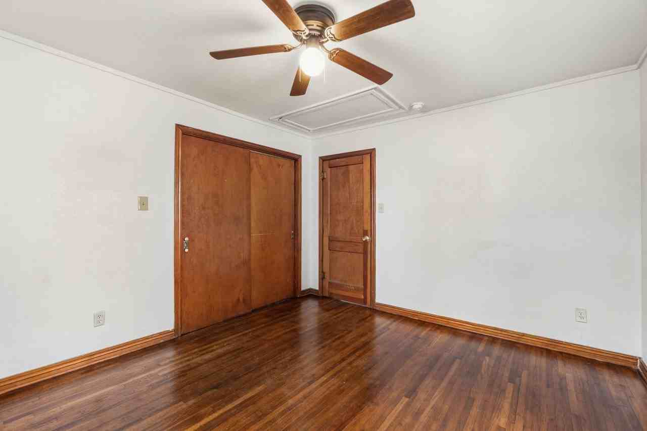 2020 S P St - Photo 6 of 9