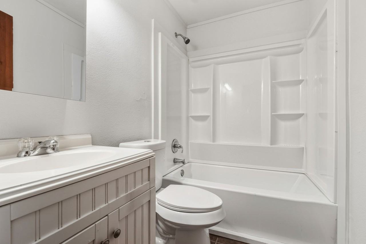 2020 S P St - Photo 7 of 9