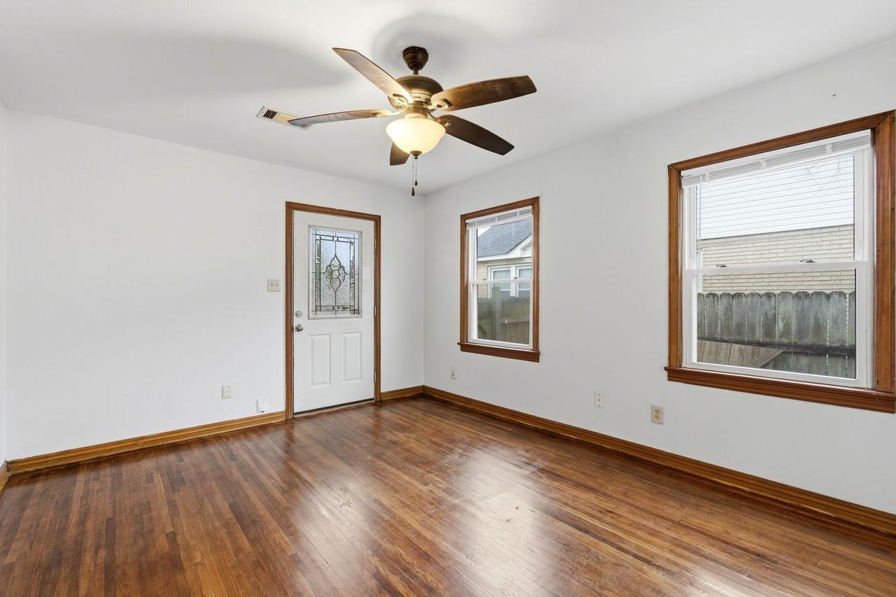 2022 S P St - Photo 2 of 10