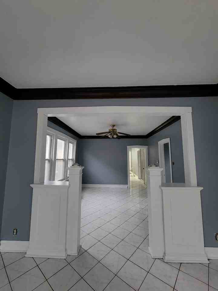 5648 S Albany Ave #2 - Photo 5 of 18