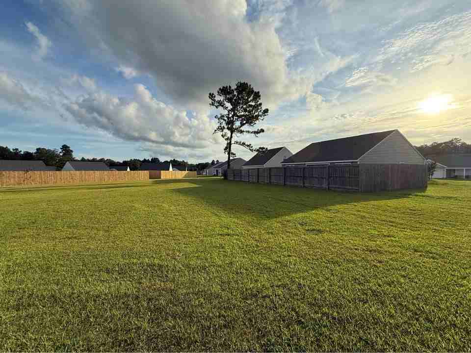 14439 Quail Ridge Dr #NA - Photo 2 of 29