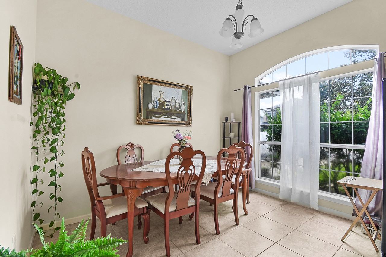 237 N Hidden Tree Dr #NA - Photo 2 of 14