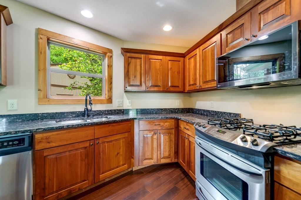 651 Chalk Hill Rd #NA - Photo 5 of 16