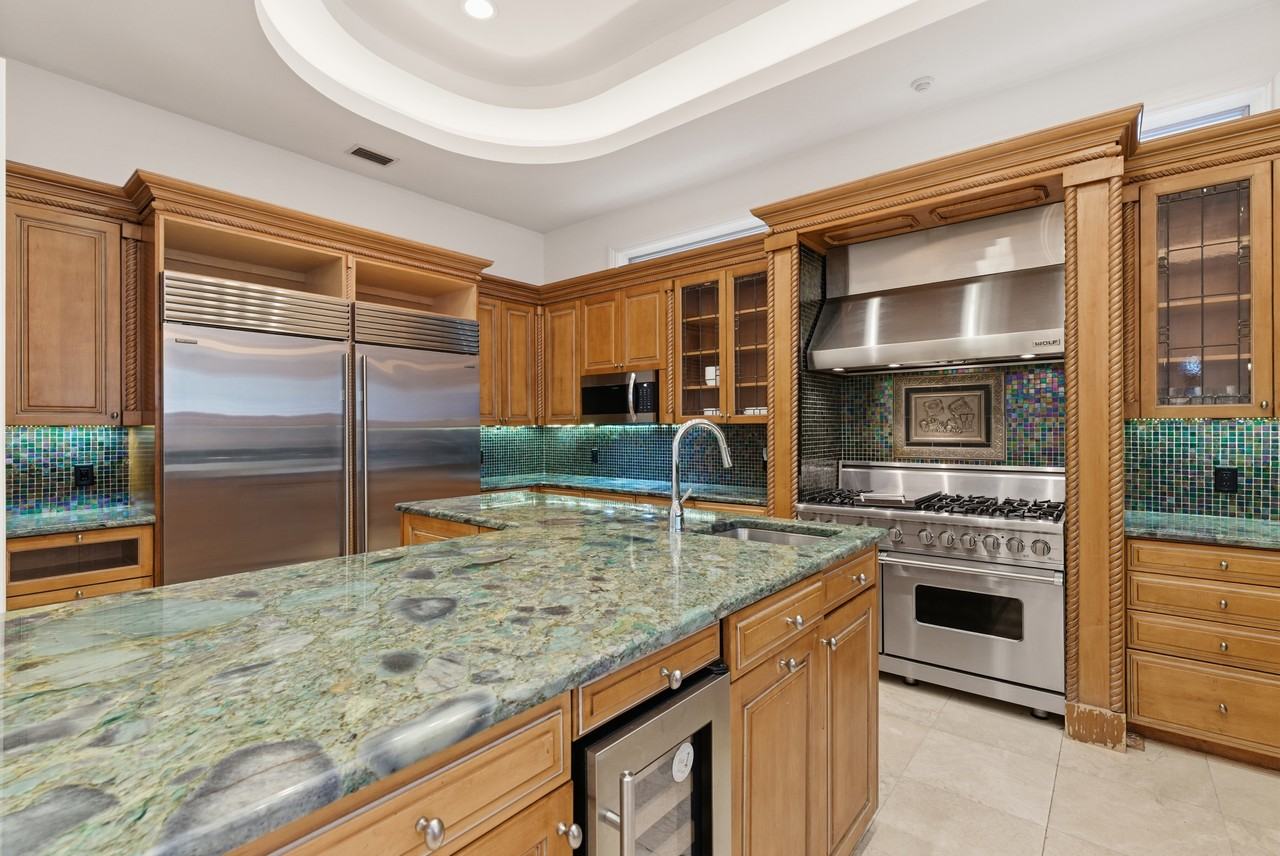 4407 W Dale Ave #NA - Photo 4 of 26