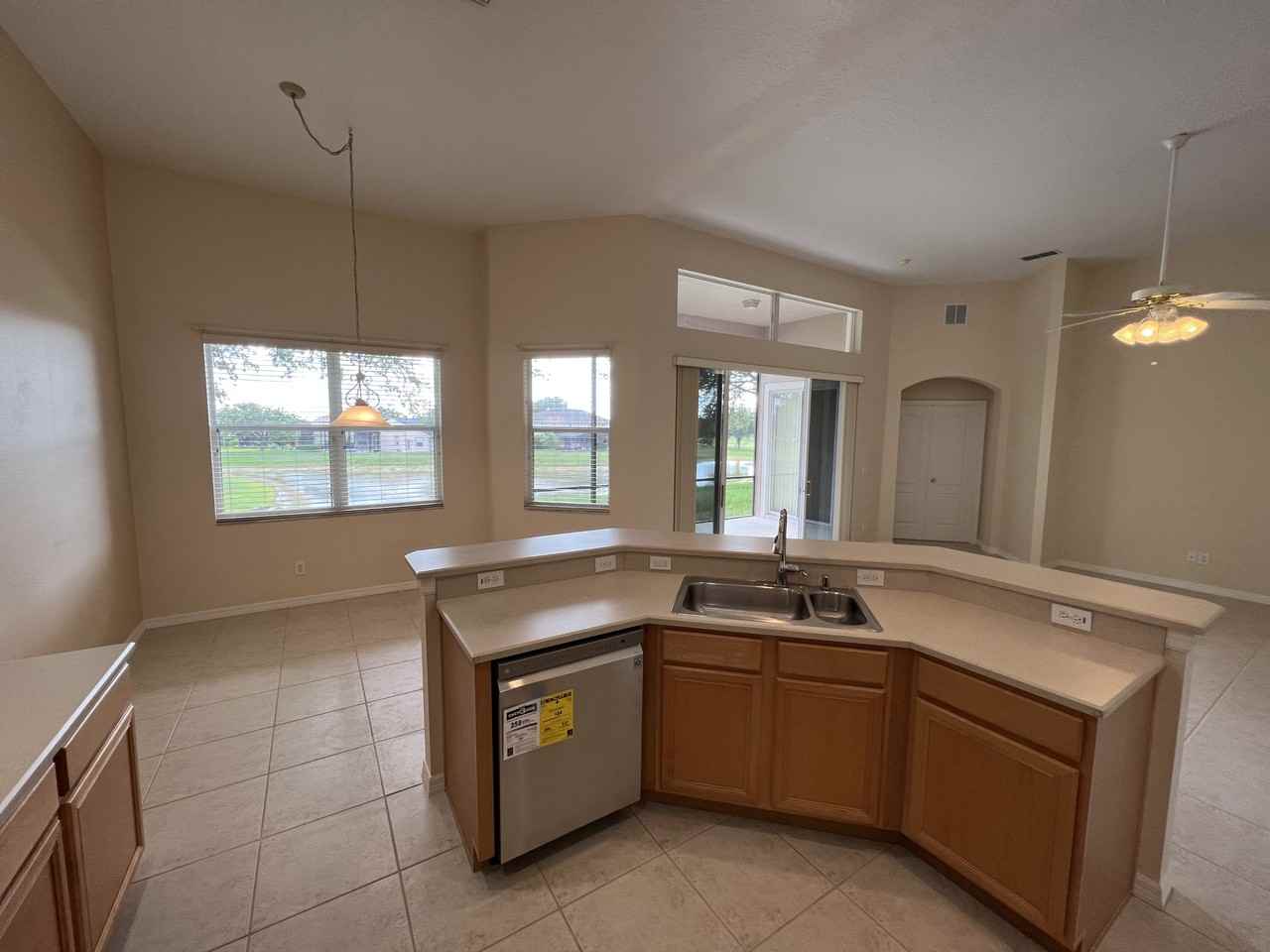 4000 Liberty Hill Dr #NA - Photo 6 of 23