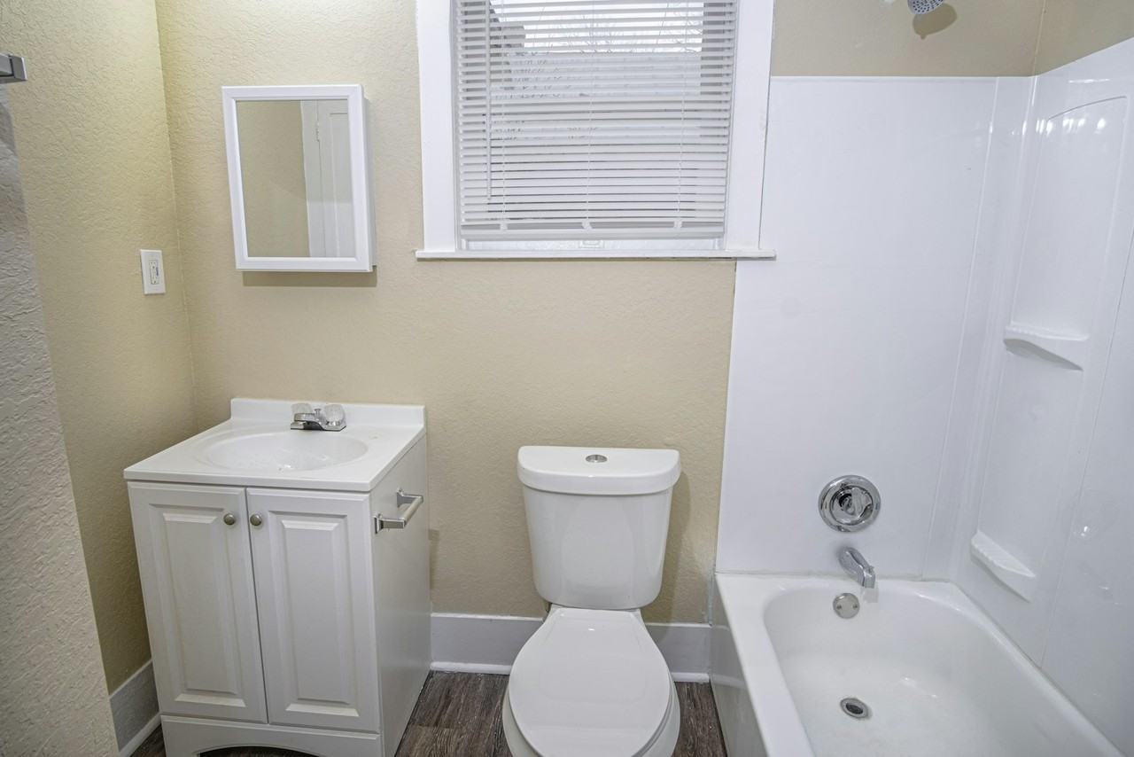 1101 Gibbs Street - Photo 5 of 20