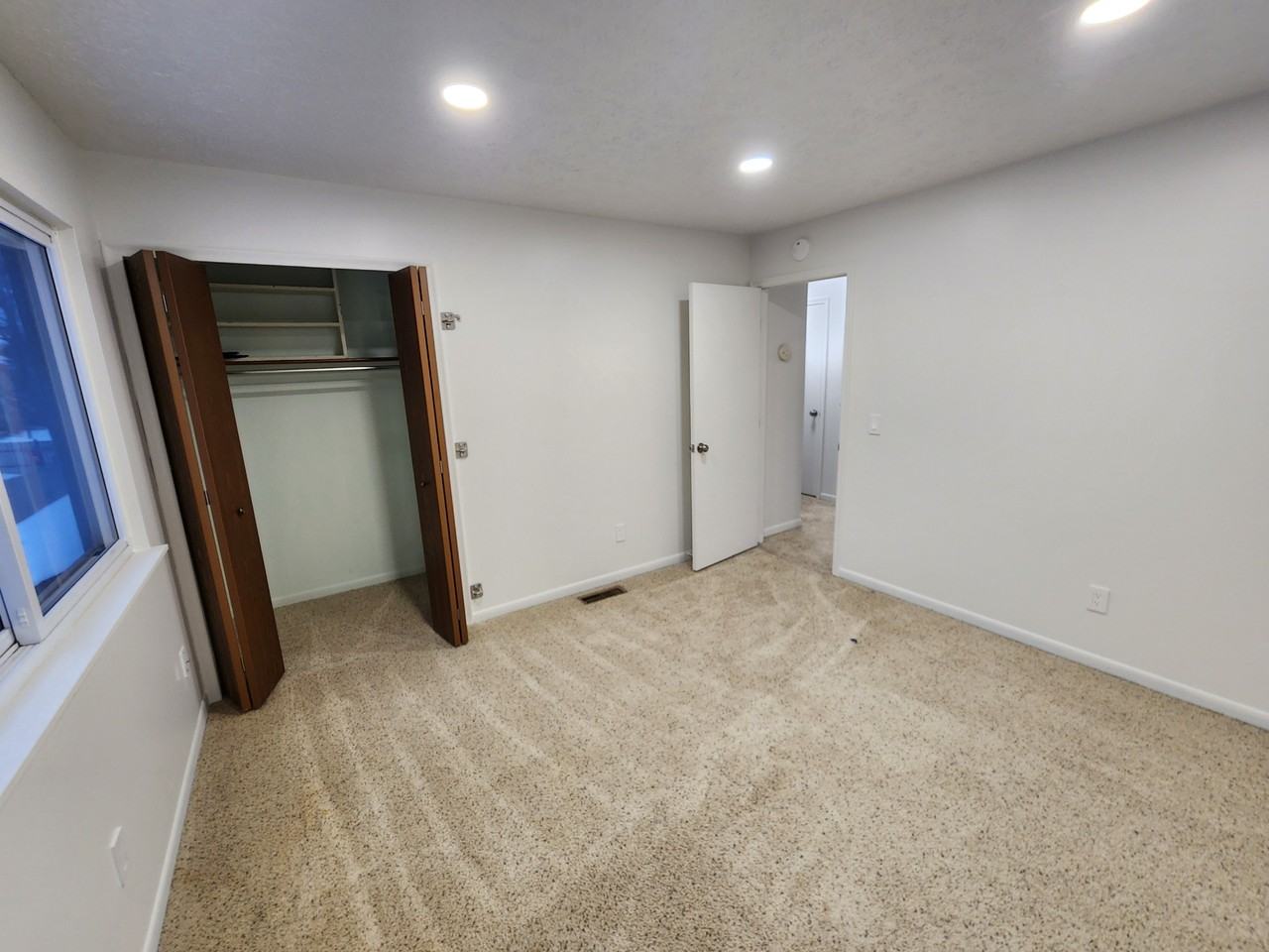 5954 Village Dr #0 - Photo 5 of 14