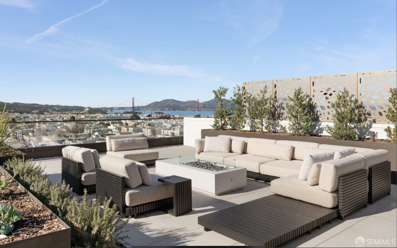 2525 Van Ness Ave #103 - Photo 6 of 13