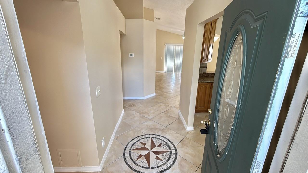 2127 Rj Cir #1 - Photo 4 of 16