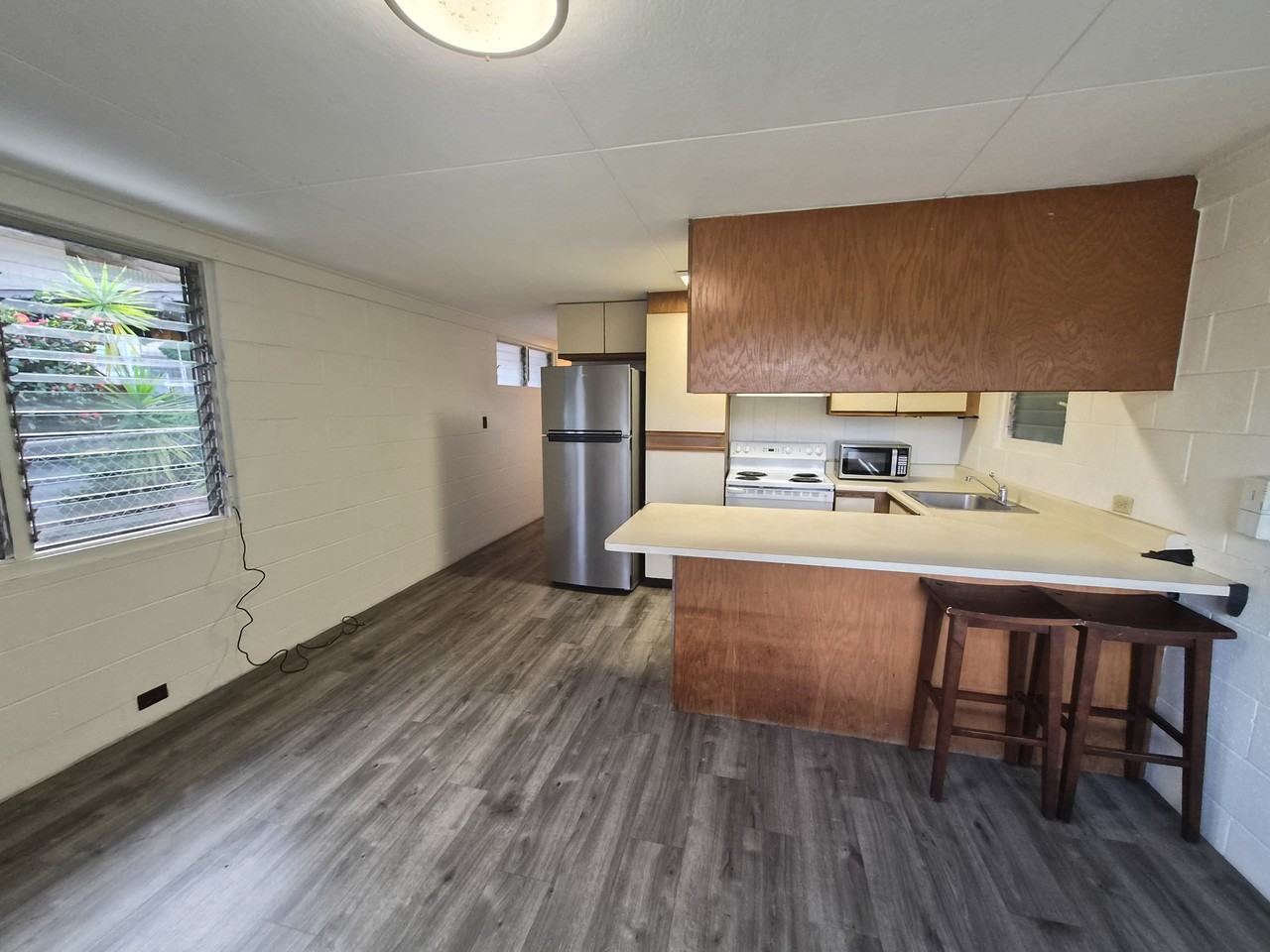 3341A MONSARRAT AVE- AGENT: DAVID NAGATORI #1 - Photo 3 of 10