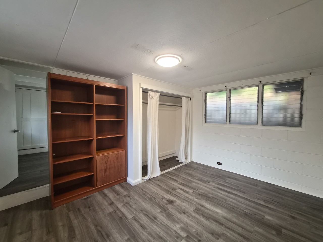 3341A MONSARRAT AVE- AGENT: DAVID NAGATORI #1 - Photo 7 of 10