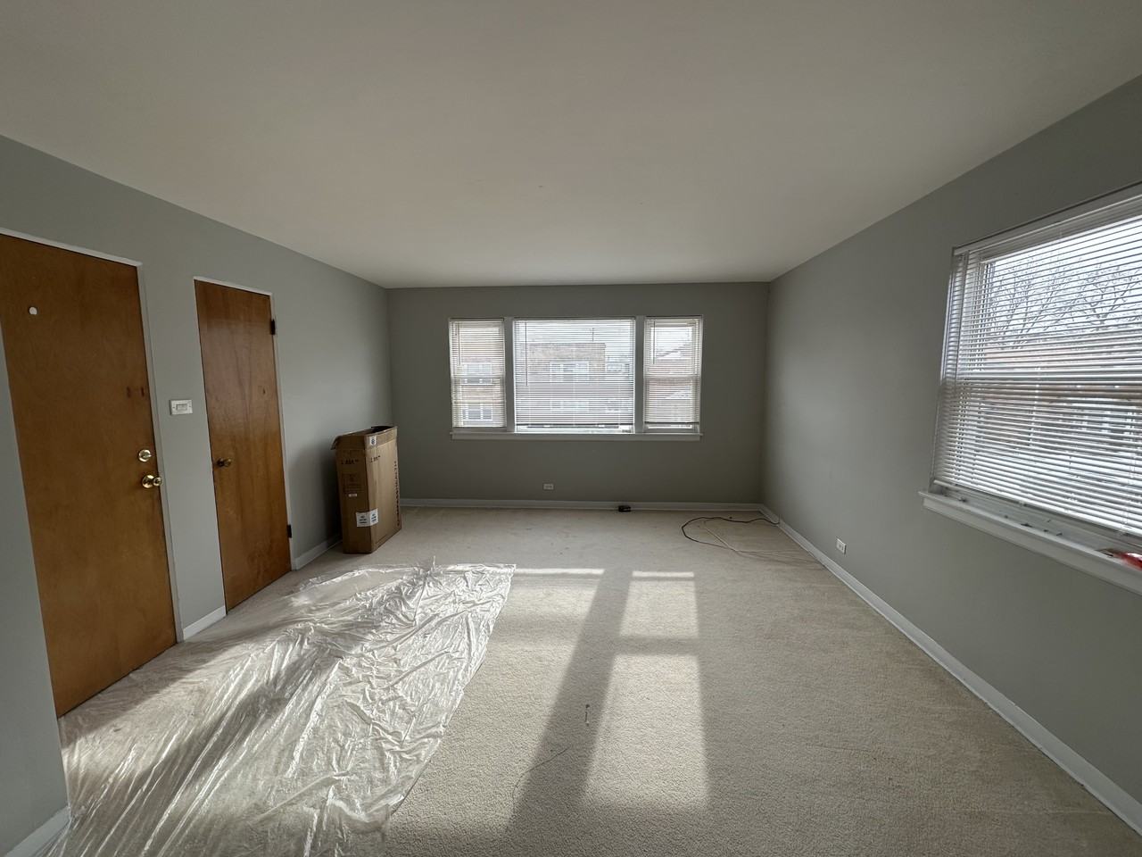 2644 W Balmoral Ave #2 - Photo 4 of 19