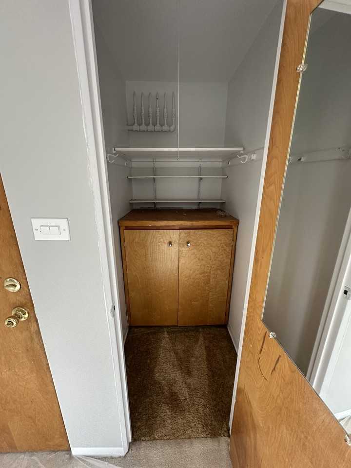 2644 W Balmoral Ave #2 - Photo 6 of 19