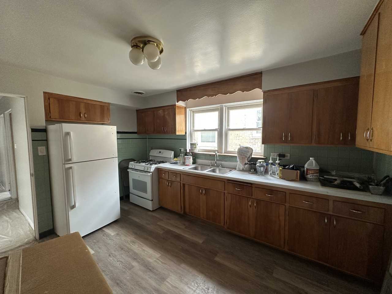 2644 W Balmoral Ave #2 - Photo 7 of 19