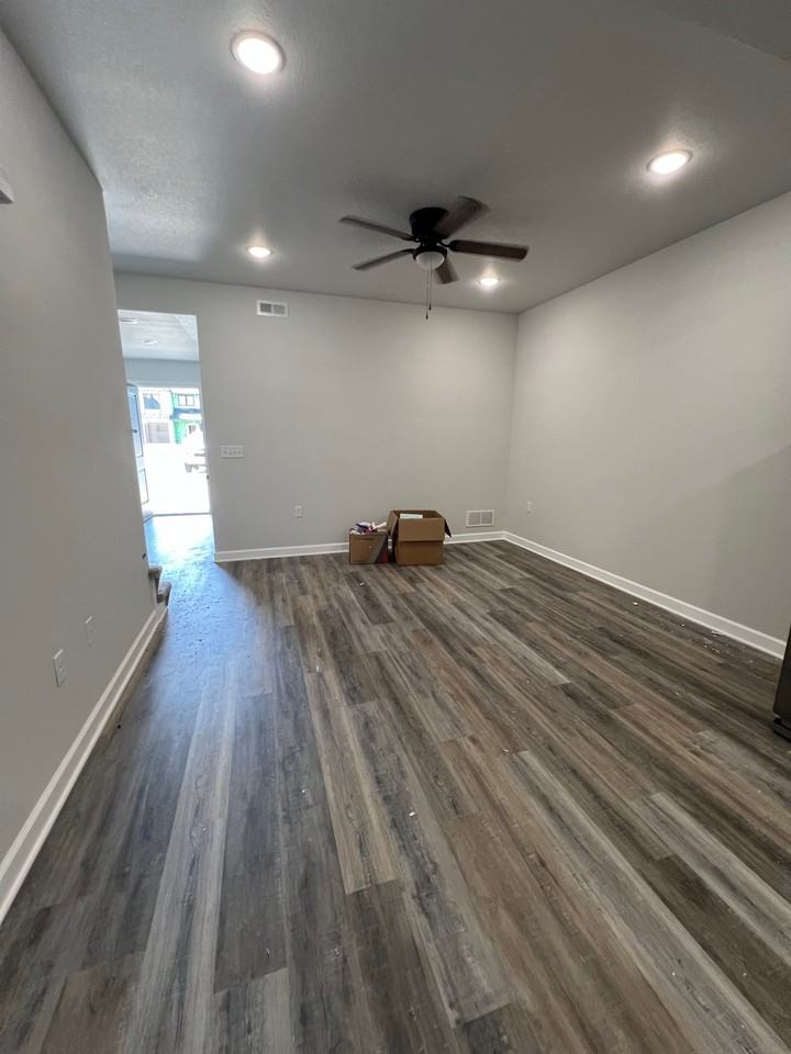 79 Se 351st Rd #B - Photo 4 of 26