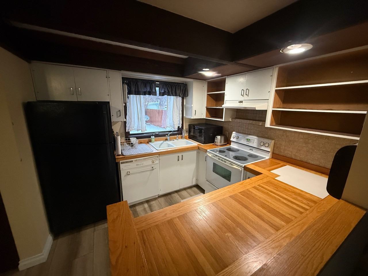 2521 2nd Ave S #1 - Photo 7 of 14