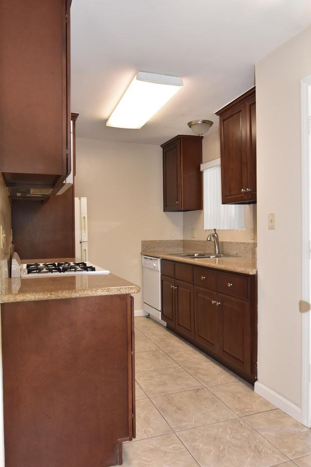 253 Tamarack Avenue255-C #255C - Photo 3 of 21