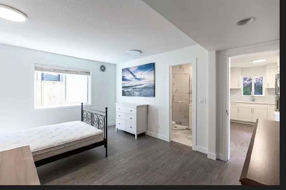 10231 Thirlmere Drive - Photo 3 of 6