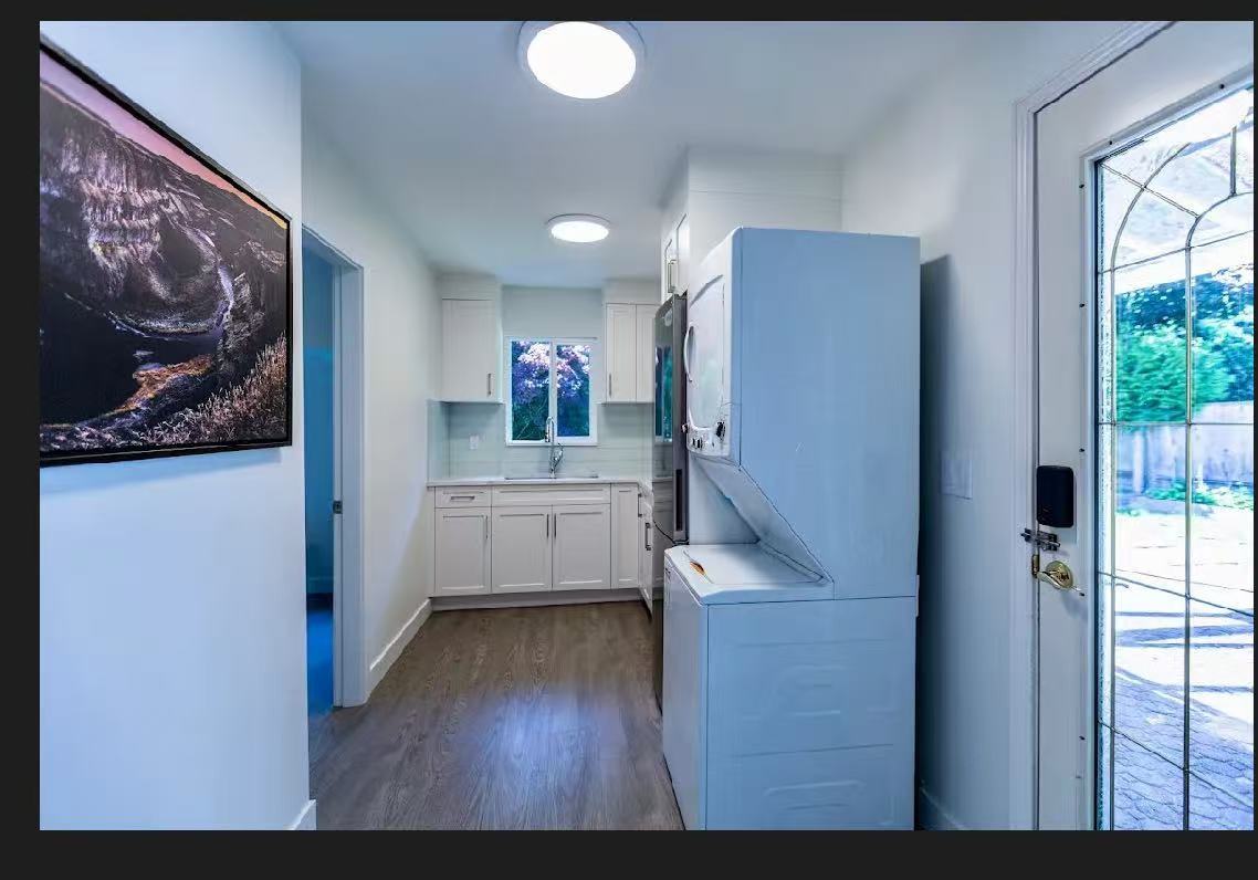 10231 Thirlmere Drive - Photo 2 of 6