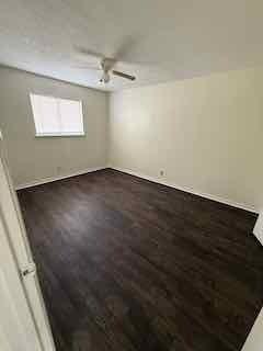 Magnolia West - Photo 7 of 30