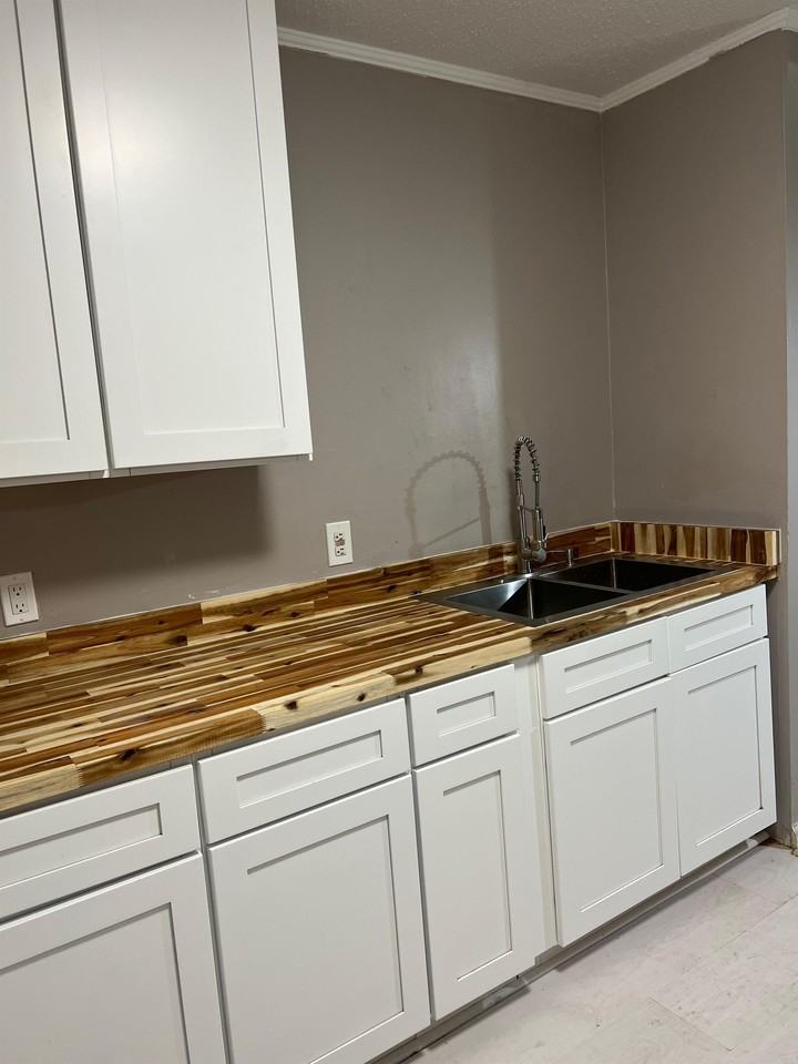 2847 New Clinton Road - Photo 4 of 8