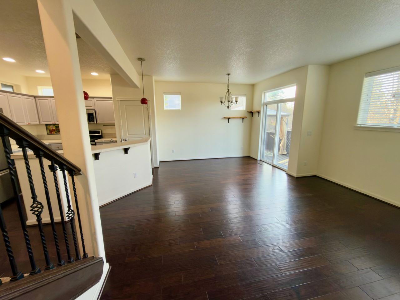 20893 Sw Edgemont St #1 - Photo 4 of 23