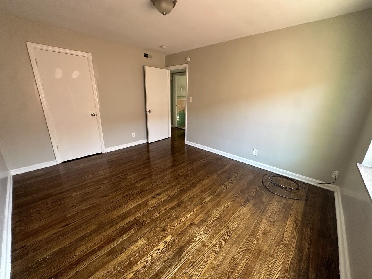 1806 Dale Rd #2 - Photo 4 of 11