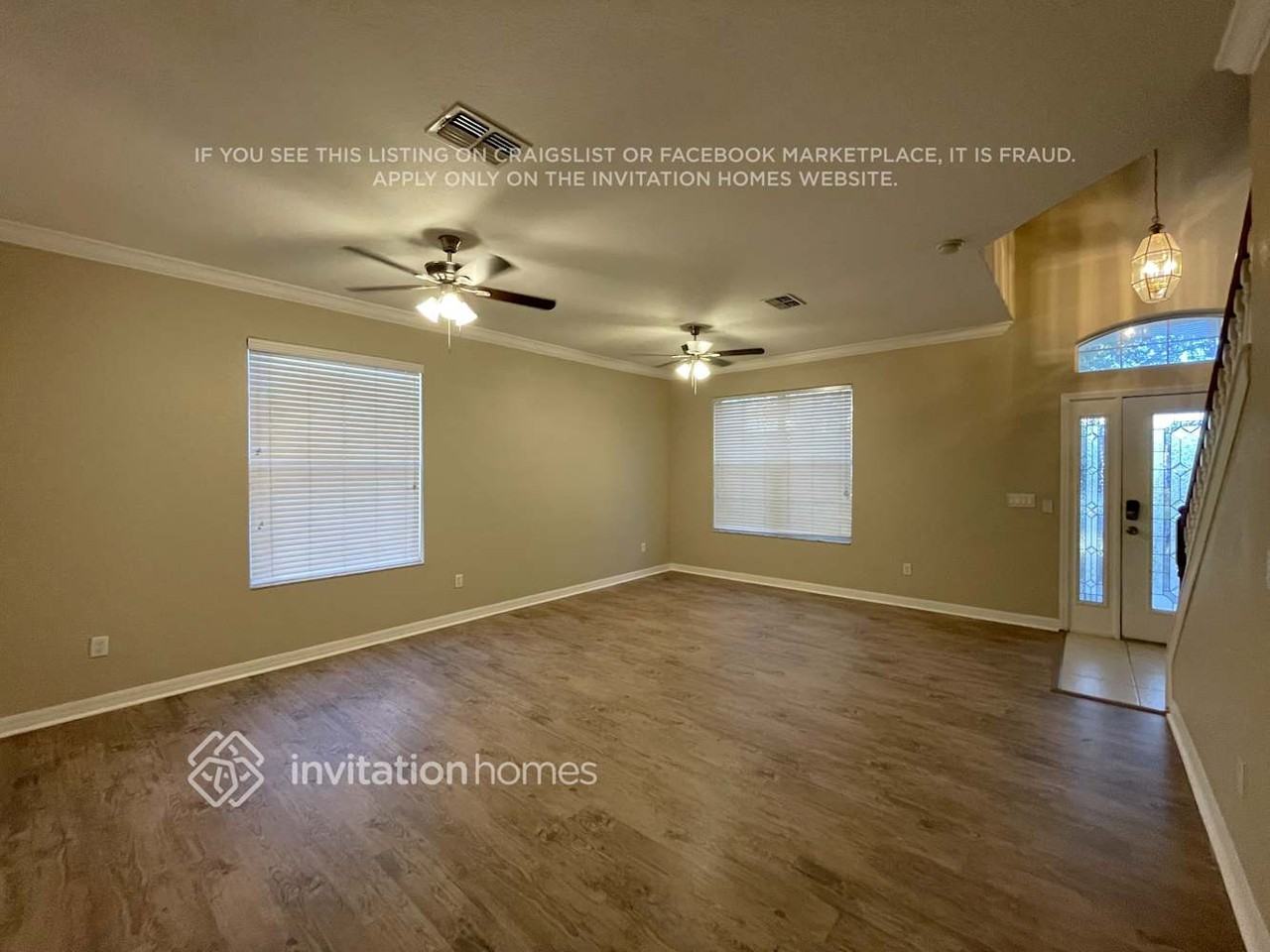 10448 Deerberry Dr - Photo 2 of 20