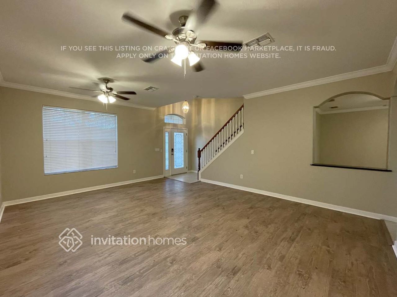 10448 Deerberry Dr - Photo 3 of 20