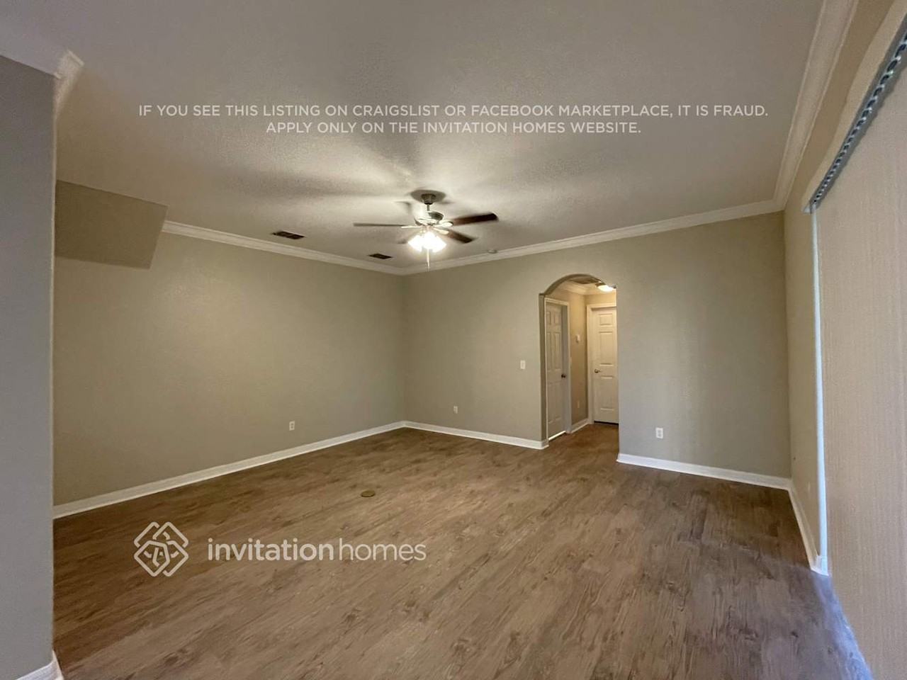 10448 Deerberry Dr - Photo 5 of 20