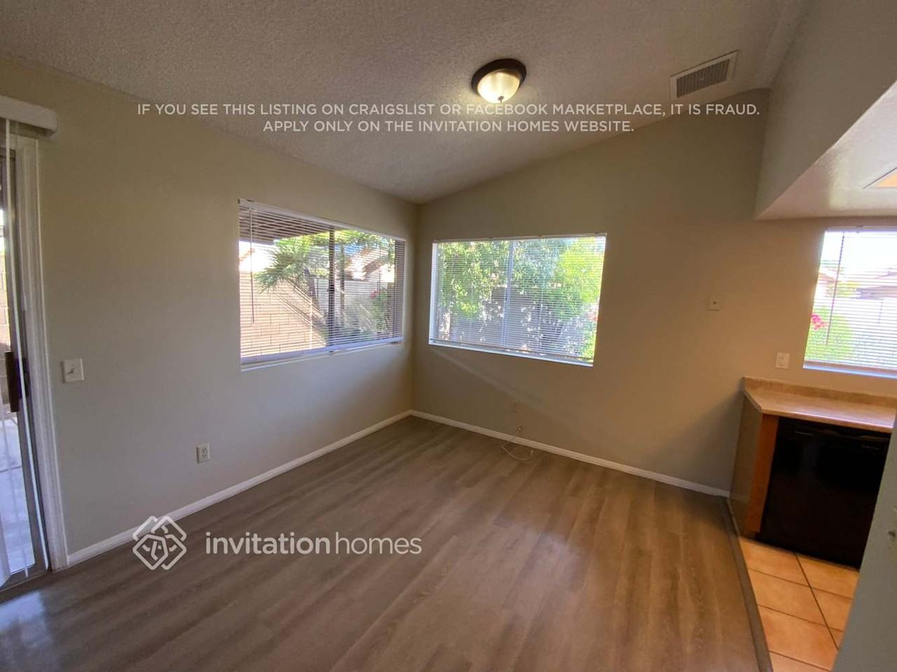 6946 W Nicolet Ave - Photo 3 of 16