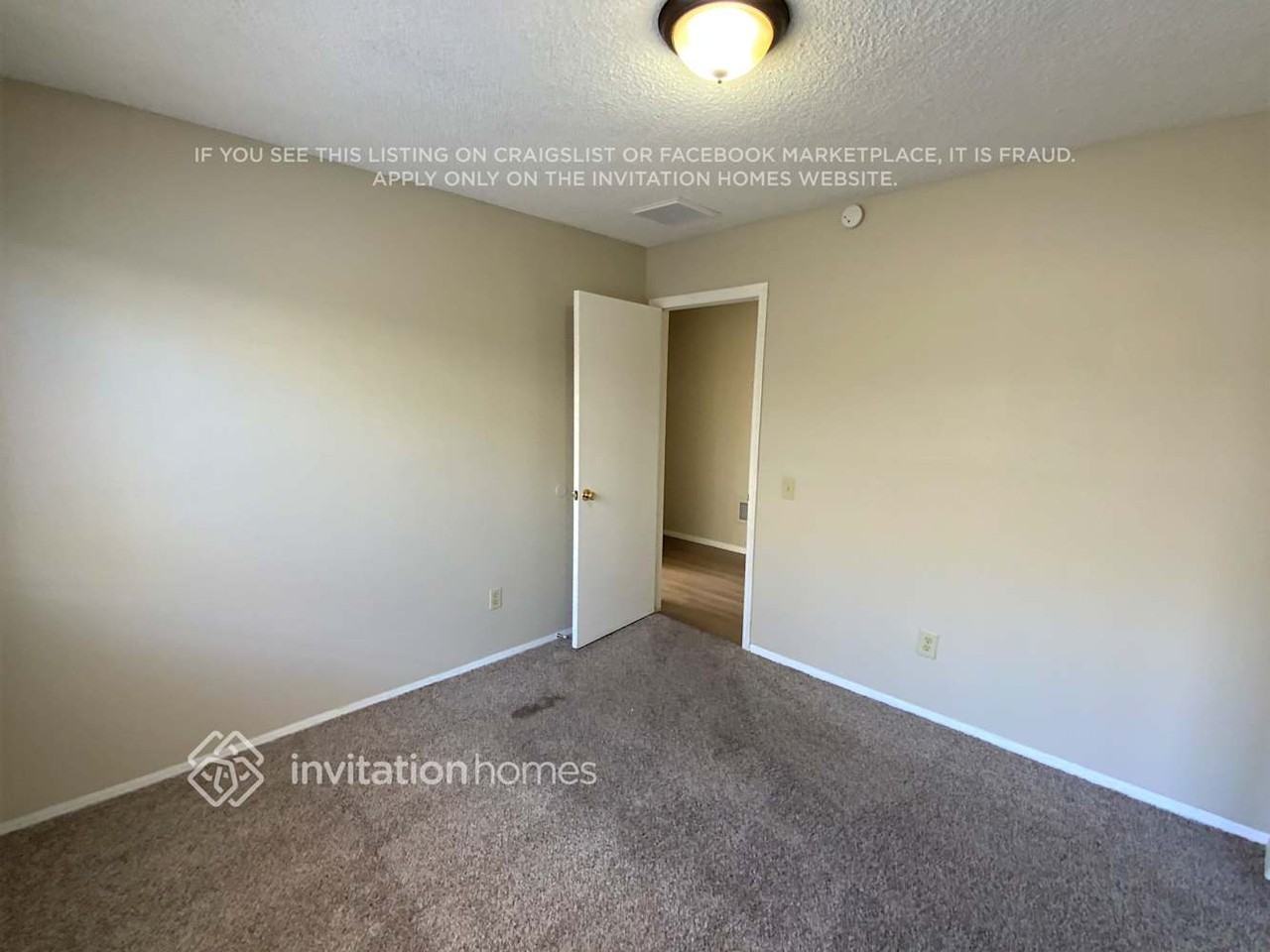 6946 W Nicolet Ave - Photo 7 of 16