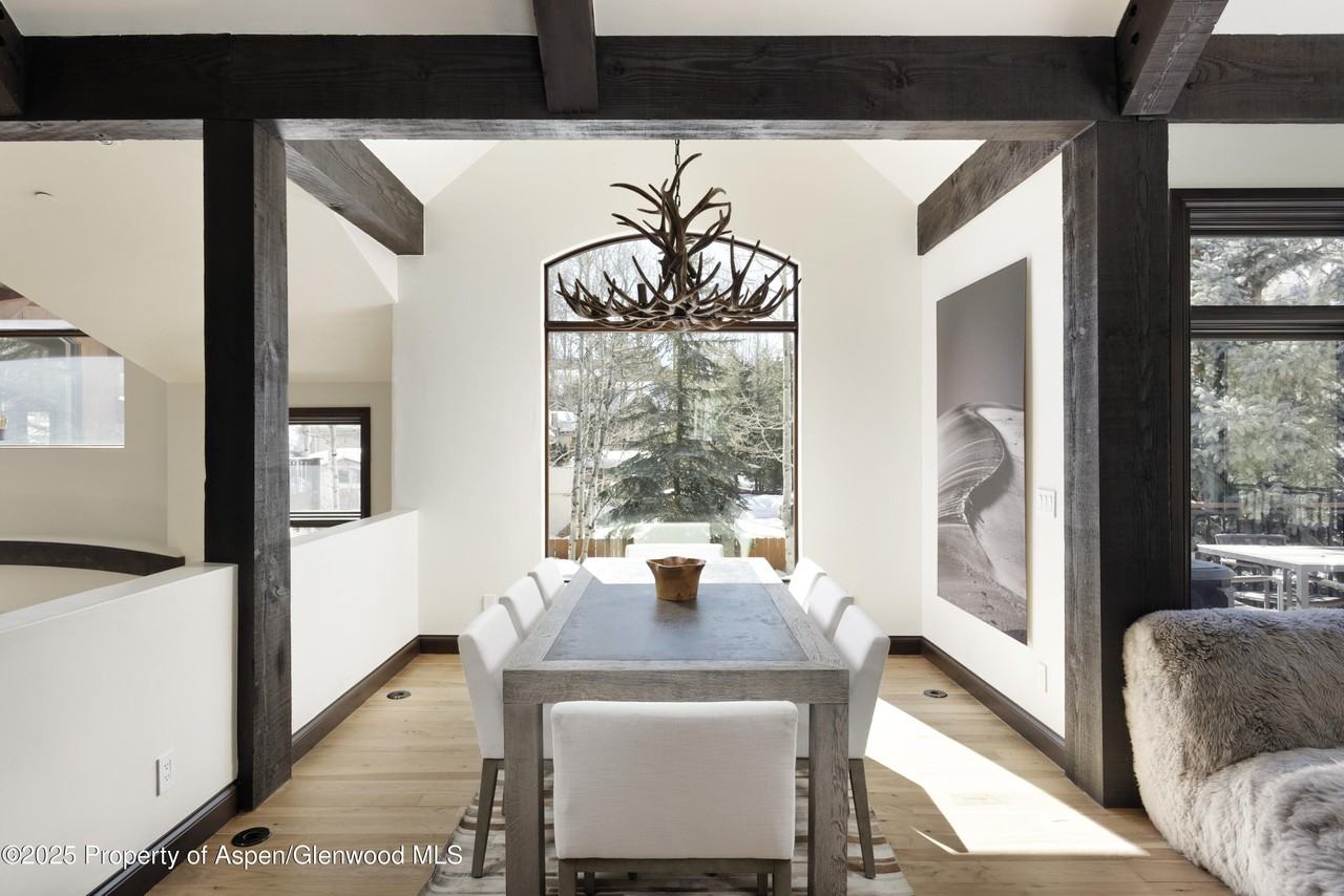 42553 Highway 82 - Photo 3 of 27