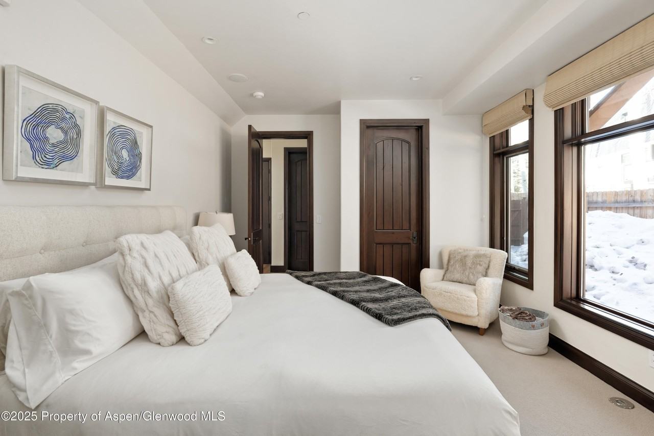 42553 Highway 82 - Photo 7 of 27