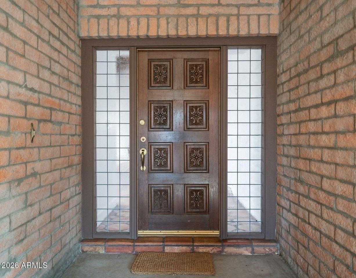 6833 N 18th St - Photo 6 of 38