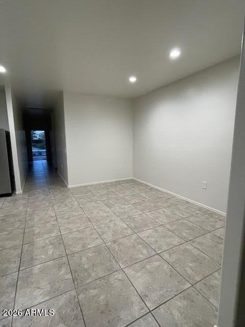 4625 W Lemon Ave - Photo 5 of 15