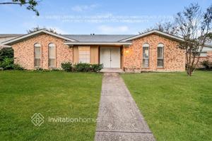 featured image of 2324 Lovell Dr