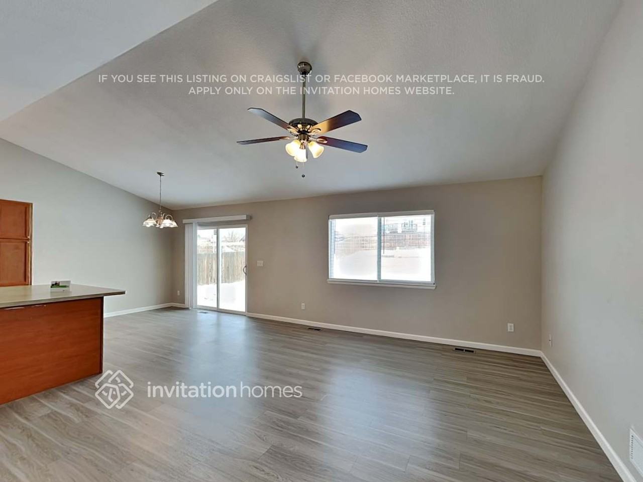 10737 Darneal Dr - Photo 5 of 18