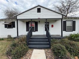 featured image of 653 Sam St