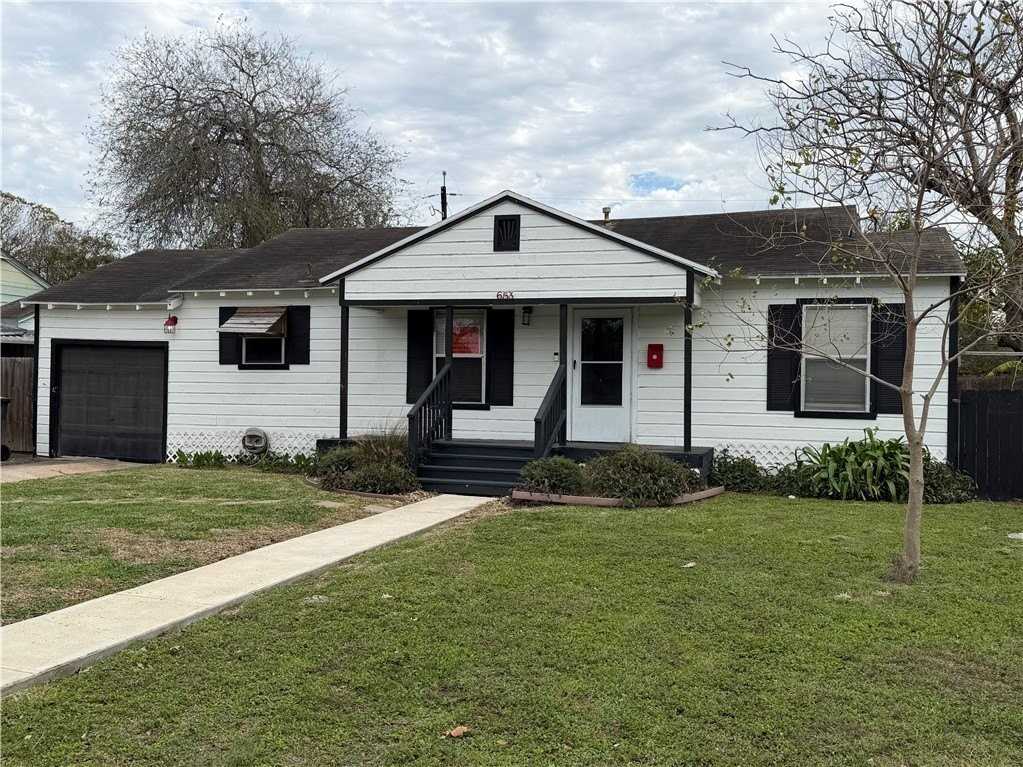 653 Sam St - Photo 2 of 10