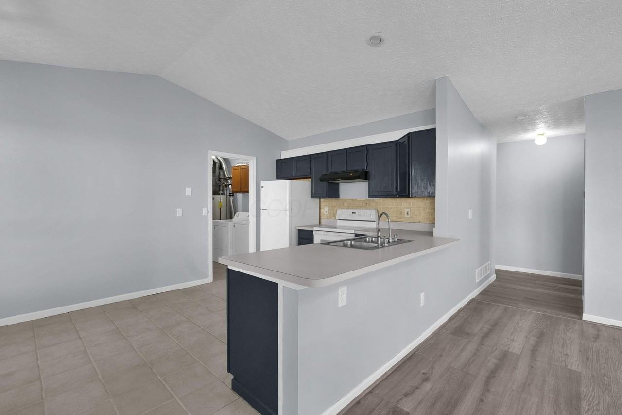 2909 Princeville Dr - Photo 5 of 15