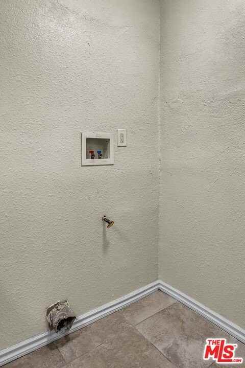 3619 9th Ave - Photo 3 of 10