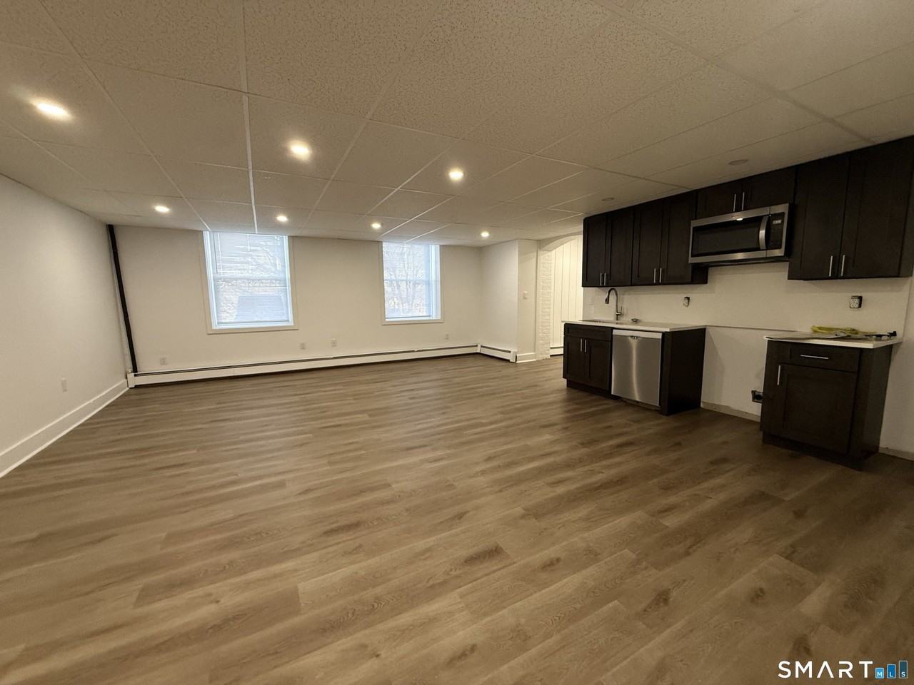 156 Garfield Ave #12 - Photo 2 of 14