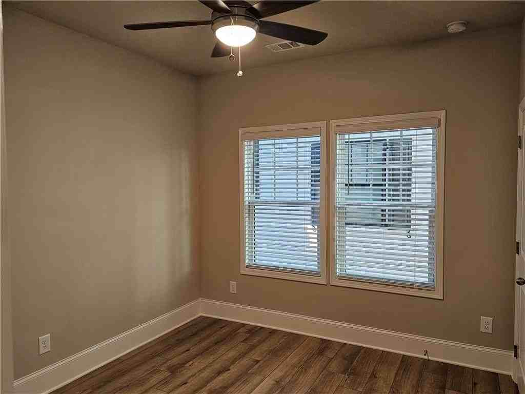 13036 Deerfield Pkwy - Photo 4 of 38