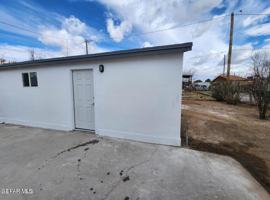 featured image of 116 N Clark Dr Unit B #B